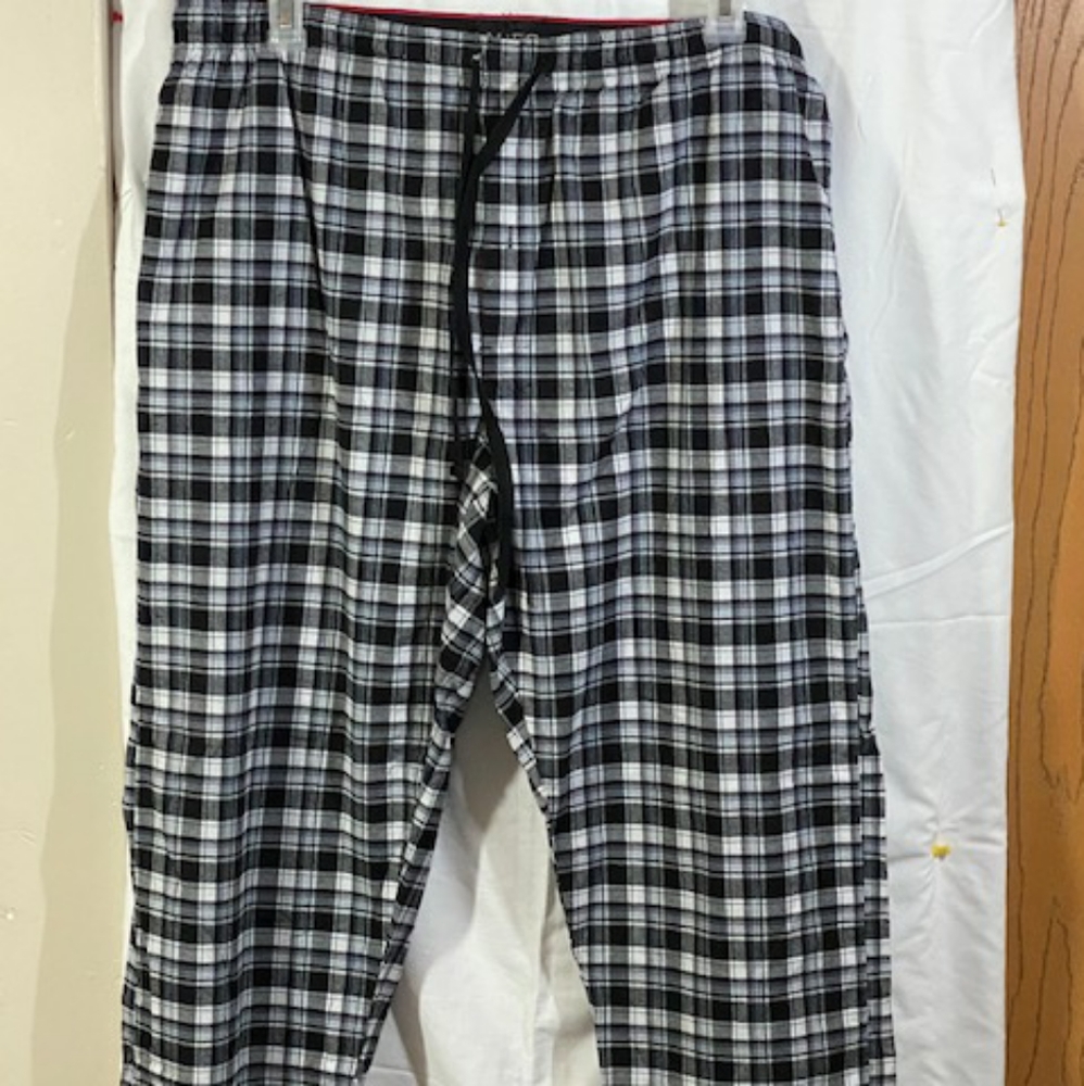 Men's lounge pants.